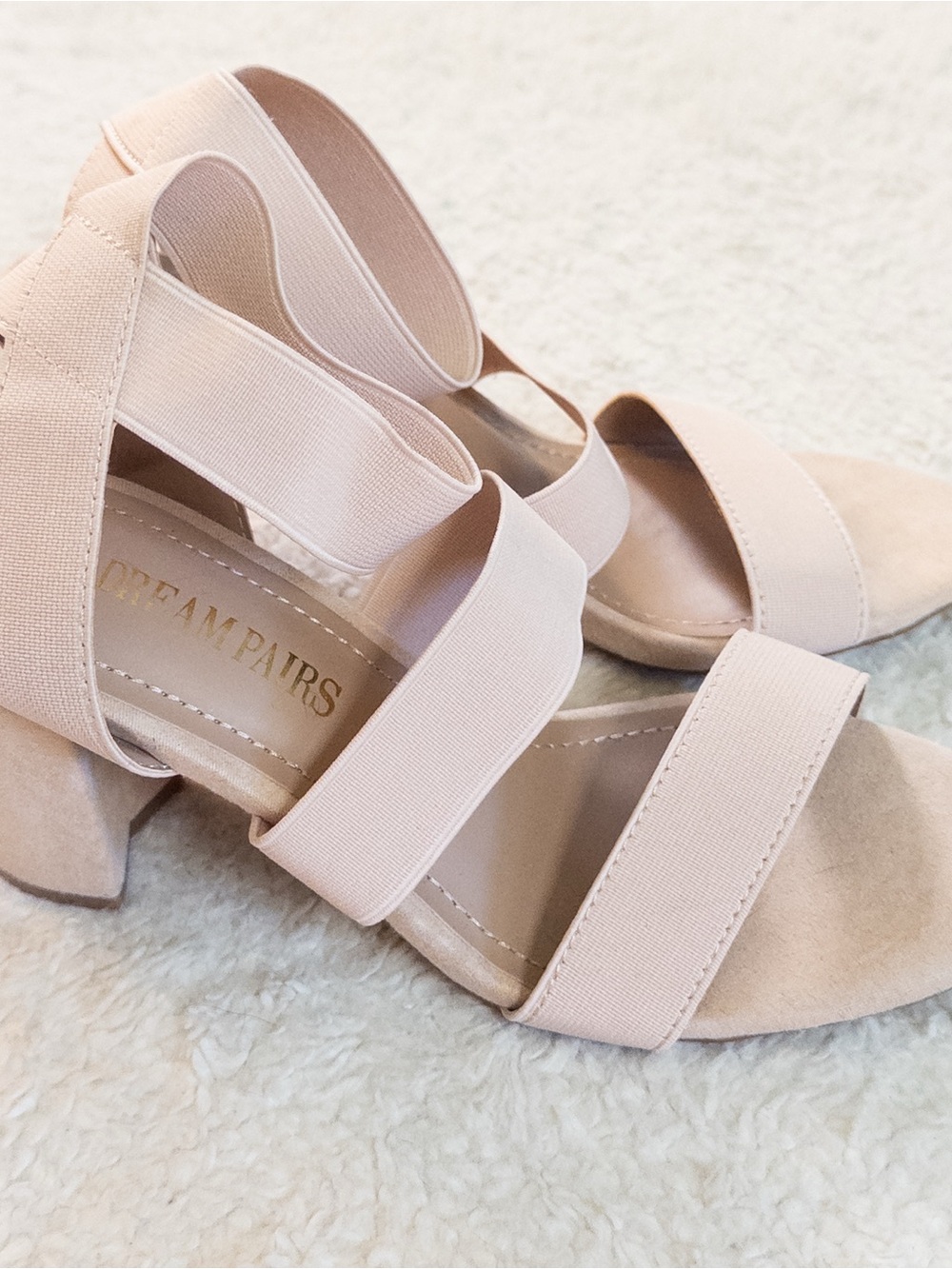 Dream Pairs Nude Strappy Block Heel Sandals Size 5 Like New - Picture 8 of 8